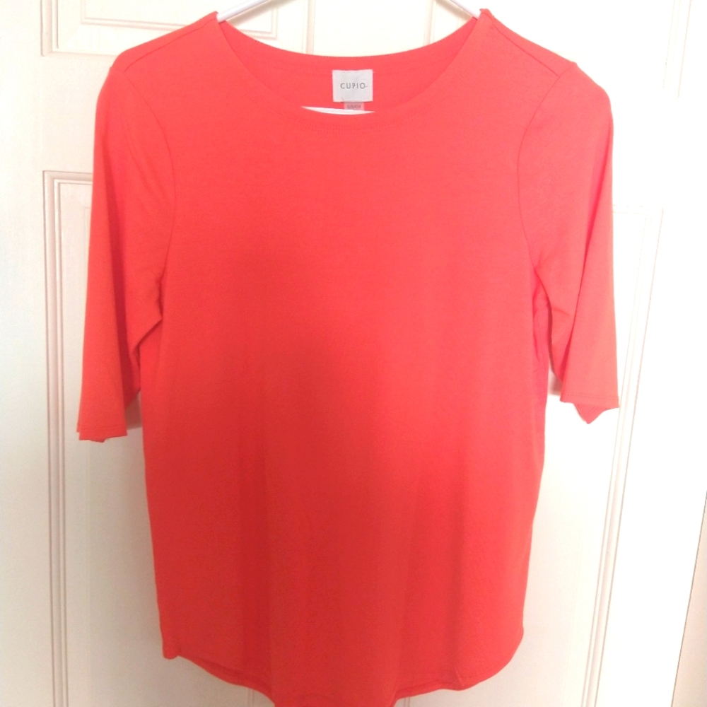 Woman's small blouse